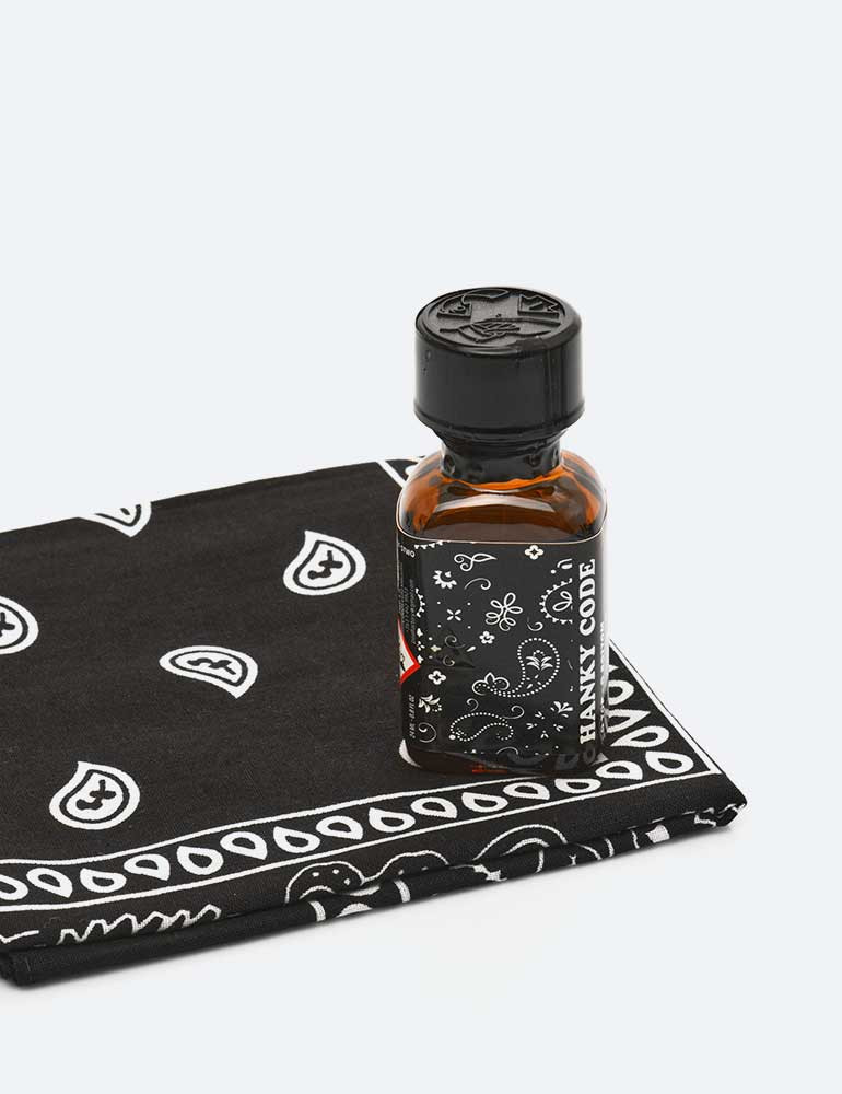 Popper Hanky Code Negro 24ml + Bandana: BDSM