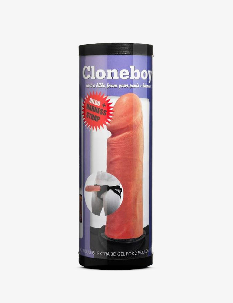 Dildo y Arnés Strap Flesh - Cloneboy